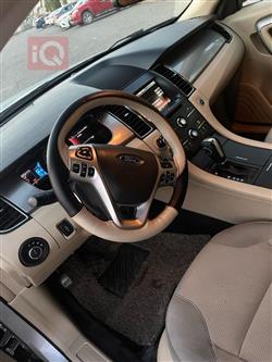 Ford Taurus